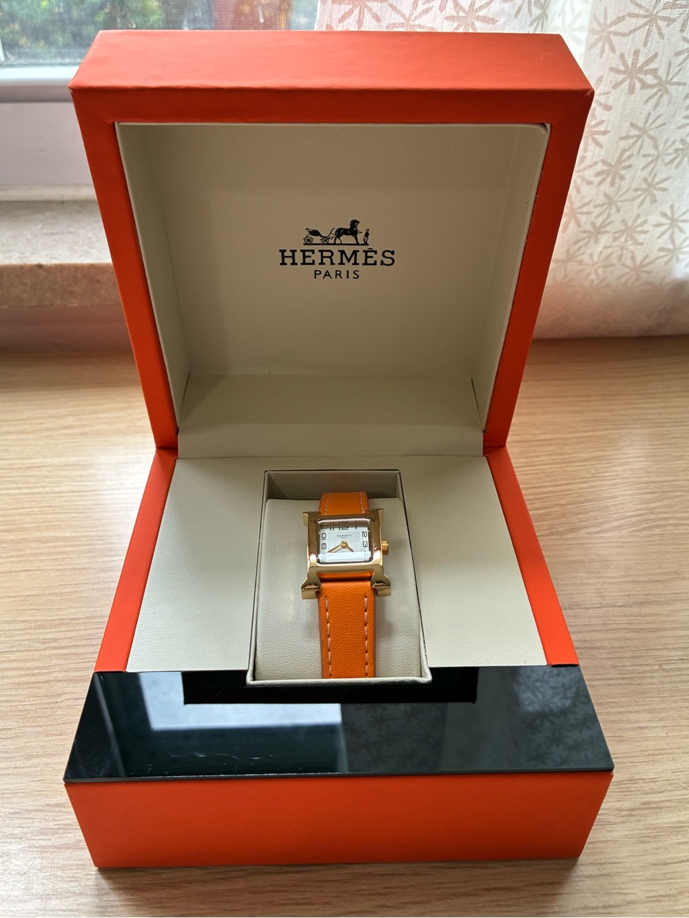 Hermès-Style Orange Leather-Strap with Square H Gold-Tone Watch Face
